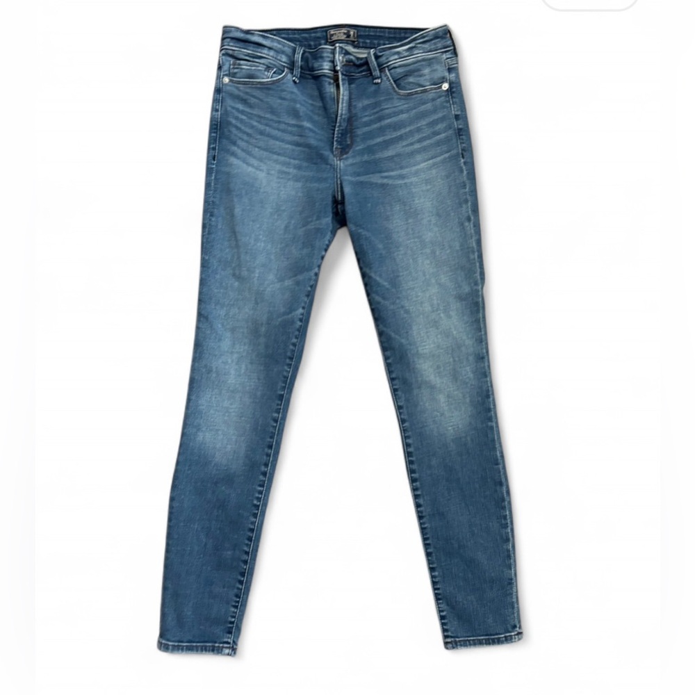 Classic Blue Women's Jeans